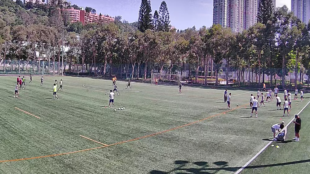 Ballr AI automatically follows the game screen